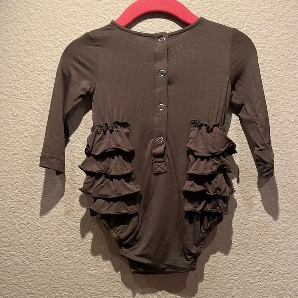 New Kate Quinn Girls Long Sleeve Ruffle Rompers - Set of Two 3-6 Months NWOT
